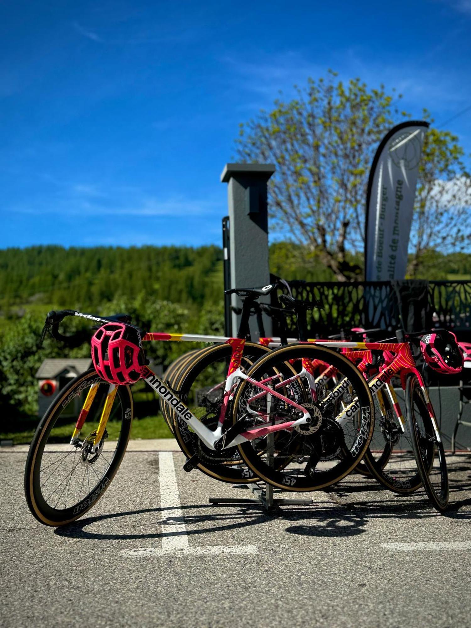 Hotel Genepi Beuil Bagian luar foto